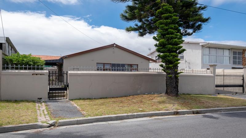 3 Bedroom Property for Sale in Tijgerhof Western Cape